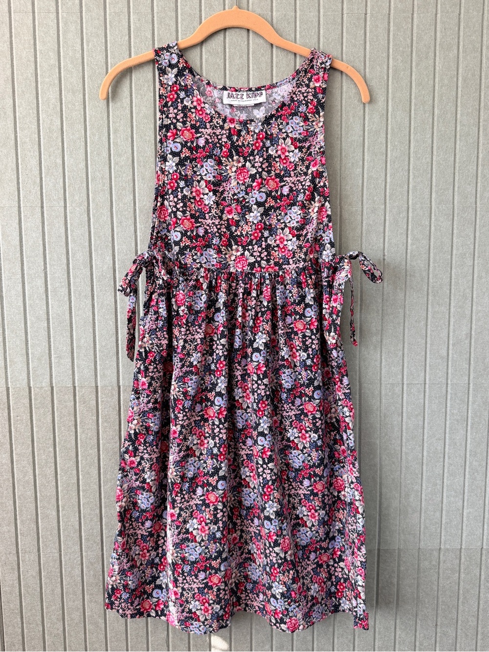 Girls' Black Floral Tie-Detail Casual Dress - Pink & Red Flowers